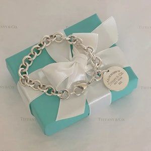 Tiffany & Co. Return to Tiffany Round Tag Bracelet Sterling Silver W/ Pouch 🎁🎁